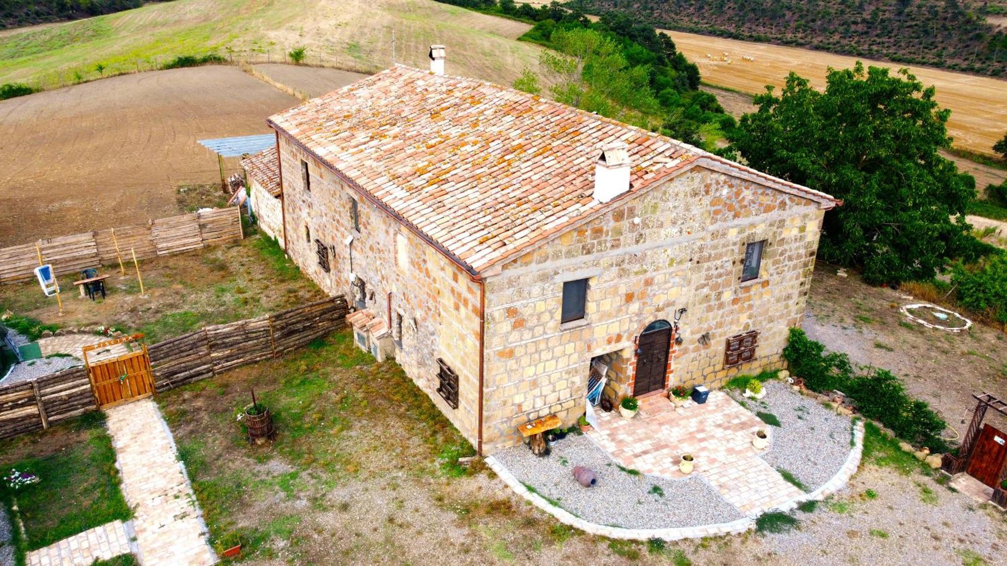 Casavacanze Pergolino, Appartamenti Ad Uso Esclusivo Аквапенденте Экстерьер фото